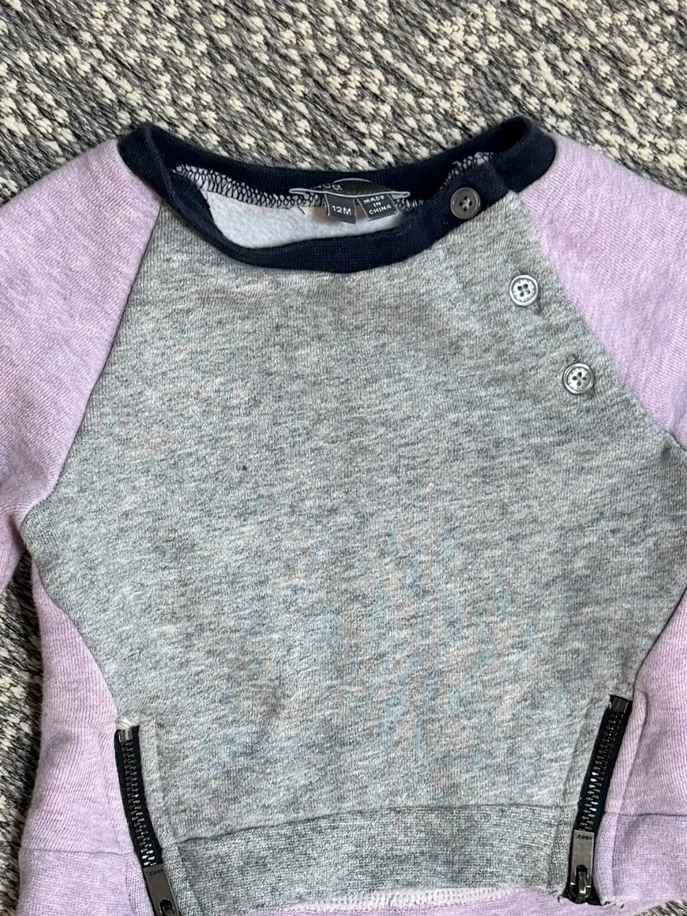 Vince Designer Baby Girl Color Block Sweatshirt Lavender & Grey Size 12 Months